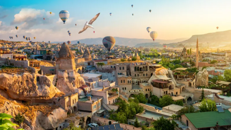 Un'avventura epica in Turchia con un viaggio di gruppo per Single Over 50 con Adelante