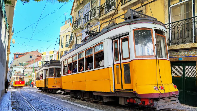 Alla scoperta del Portogallo con un viaggio di gruppo Over 50 per Single con Adelante